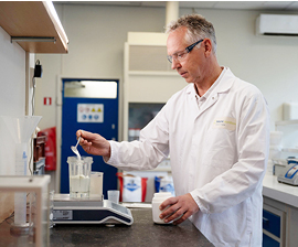 empleados en todo el mundo en funciones de I+D